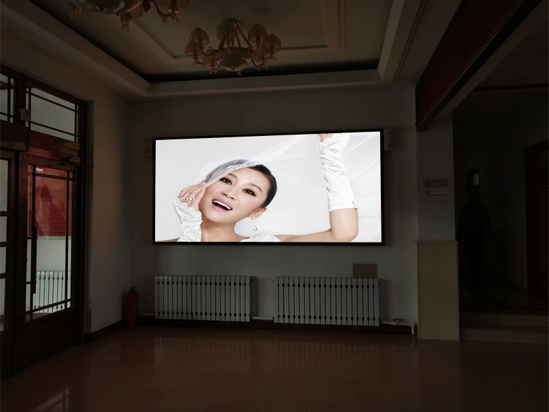 室內<a href=http://10yuemami.com target=_blank class=infotextkey>led顯示屏</a>價格